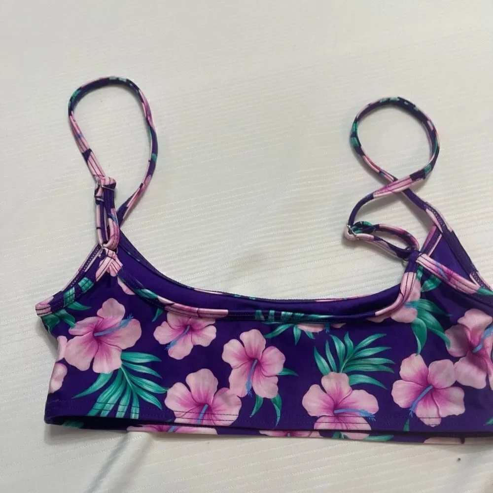 Frankie’s Bikini’s Jean Shine Floral Bikini Top Size Small New